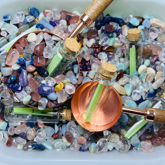 Bubble crystal confetti scoop + crystal bag